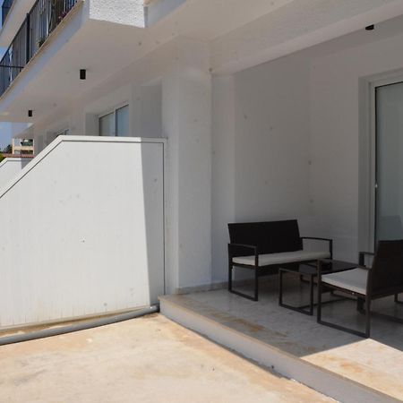 Laertis Apartments - By Imh Travel & Tours Paphos Exterior foto
