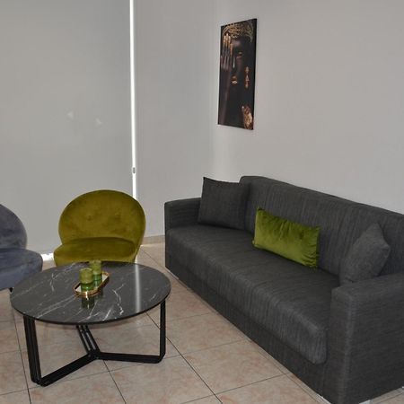 Laertis Apartments - By Imh Travel & Tours Paphos Exterior foto