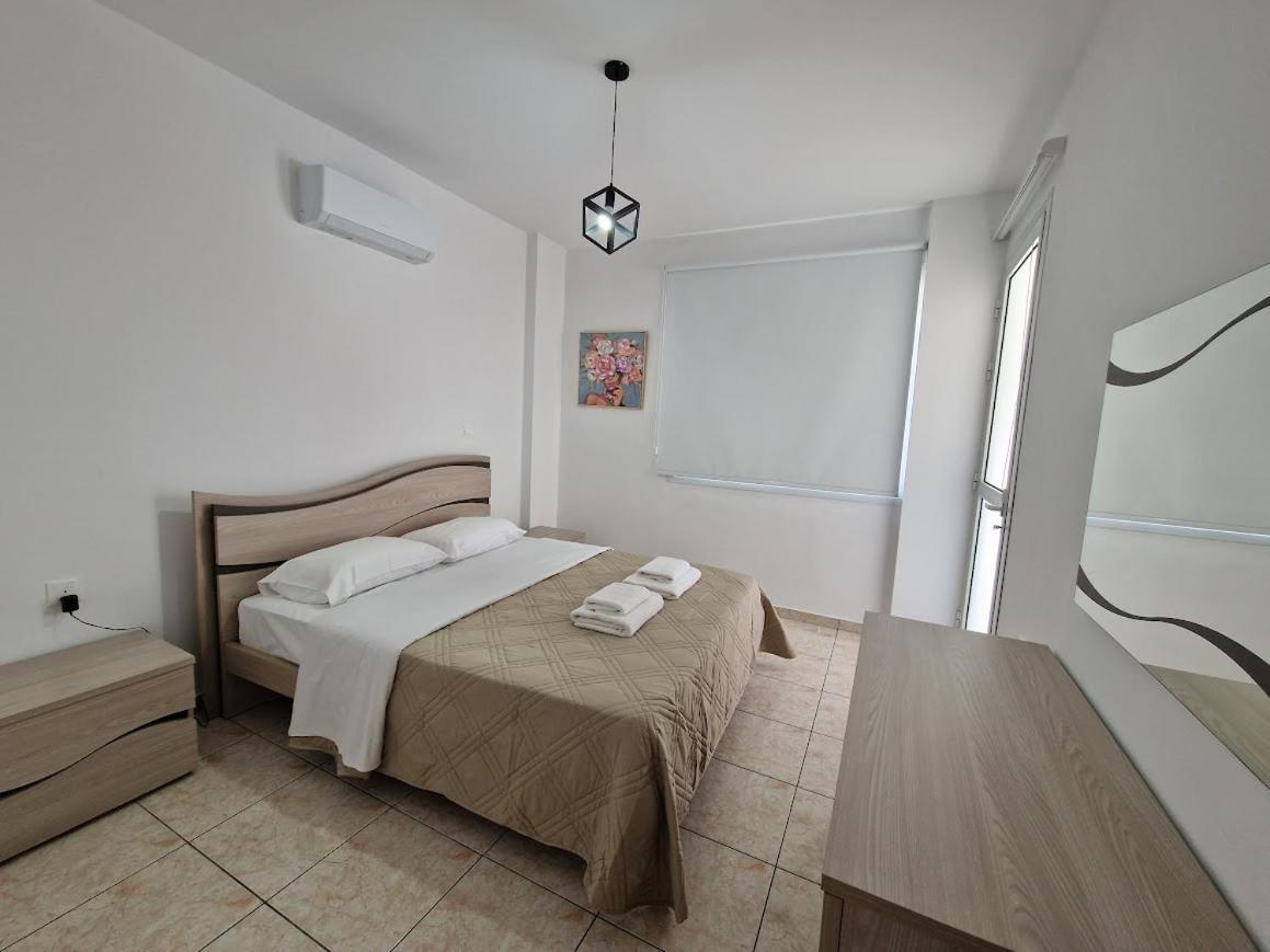 Laertis Apartments - By Imh Travel & Tours Paphos Exterior foto
